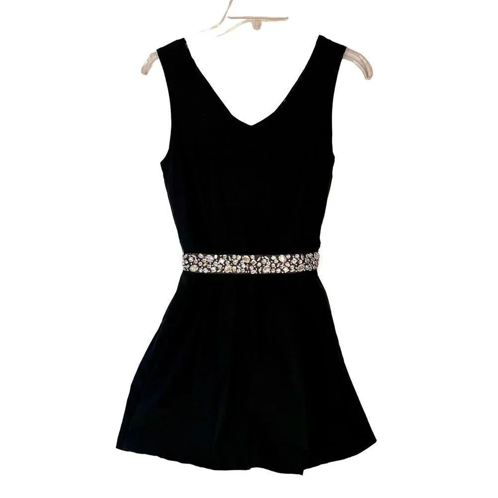 Emerald Sundae Black Classic Cocktail Dress W/Gem Embellished Belt Size Medium